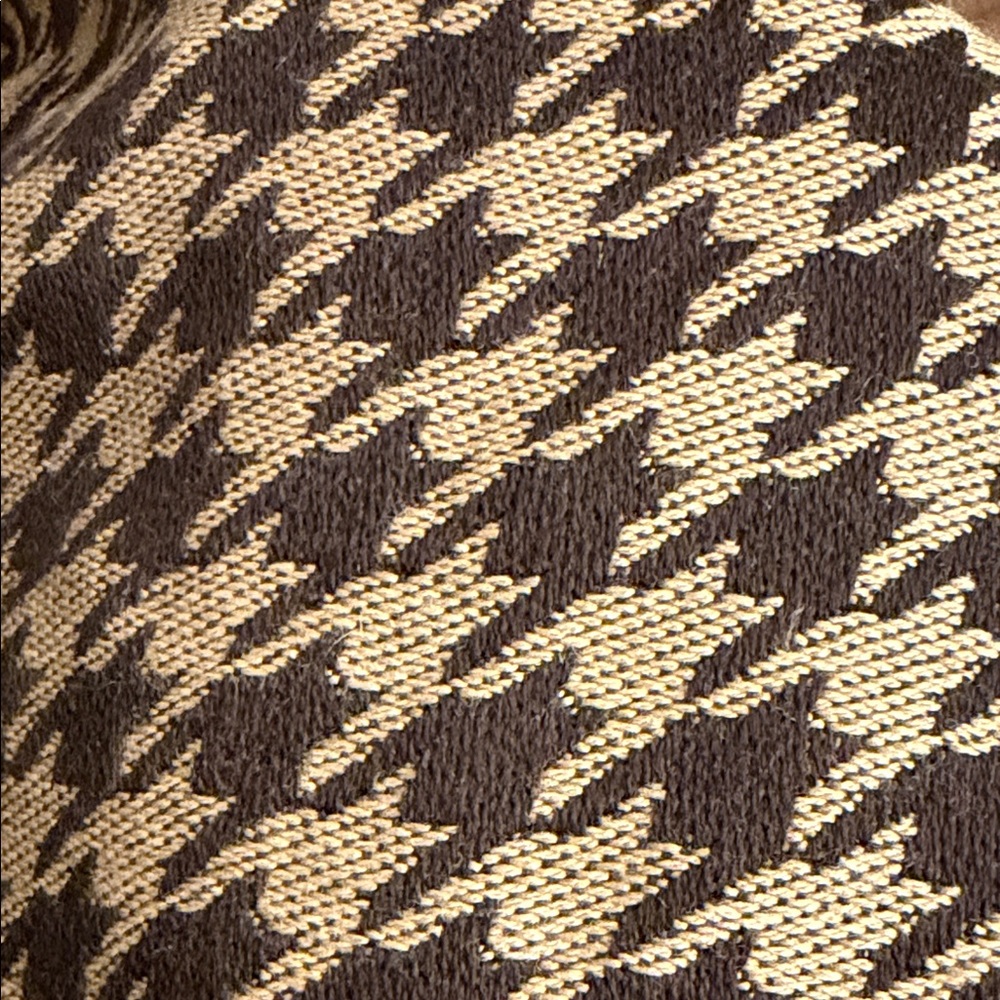 Versace Dark Brown and Tan Houndstooth Wool Scarf - Picture 2 of 10
